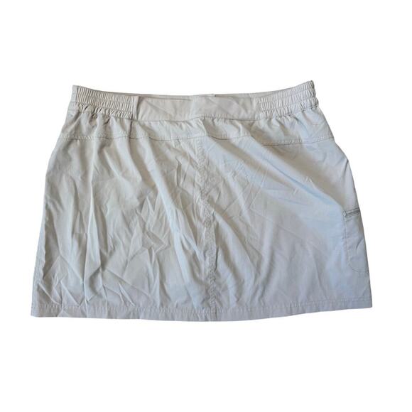 32 degrees skirt/skort, Lightweight, quick dry, built in shorts, size XXL, Tan - Picture 2 of 6